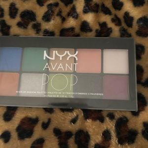Eye shadow pallet 3 for $10 or $5 each